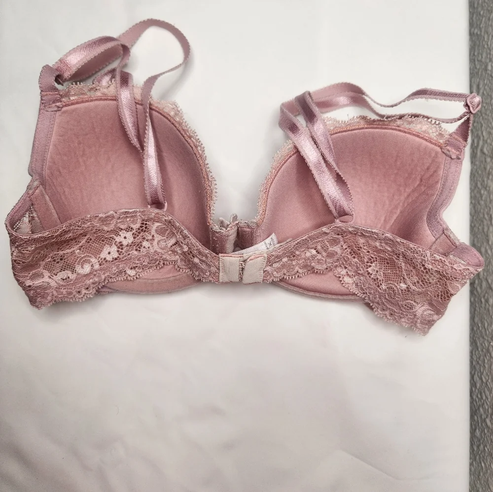 Victoria's Secret Angels Lined Demi Blush Lace Bra Women's Size 34C